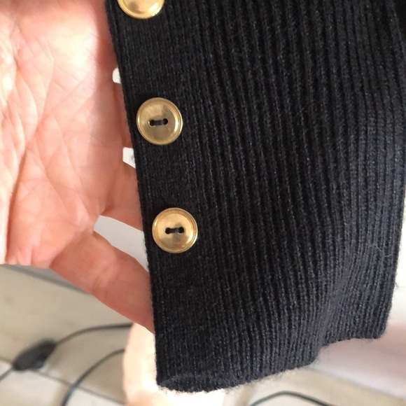 Women’s Black V Neck  Asymmetrical Soft Pullover Tunic size S/M - Picture 4 of 13